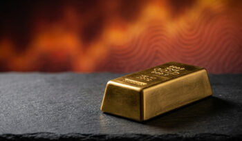Gold Heads for Biggest Weekly Decline in Six Weeks on Inflation Fears Amid Iran Conflict