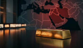 Gold Reaches Two-Week Peak as Fed Outlook and Middle East Tensions Support Demand
